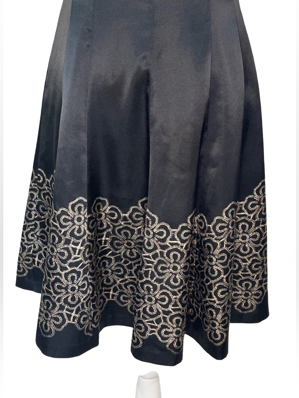 Nine West Black Satin Embroidered Midi Dress Fit Flare Cocktail Party 6 8 Event - Picture 4 of 11